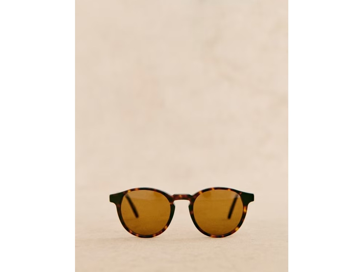 ok Sezane – sunglasses