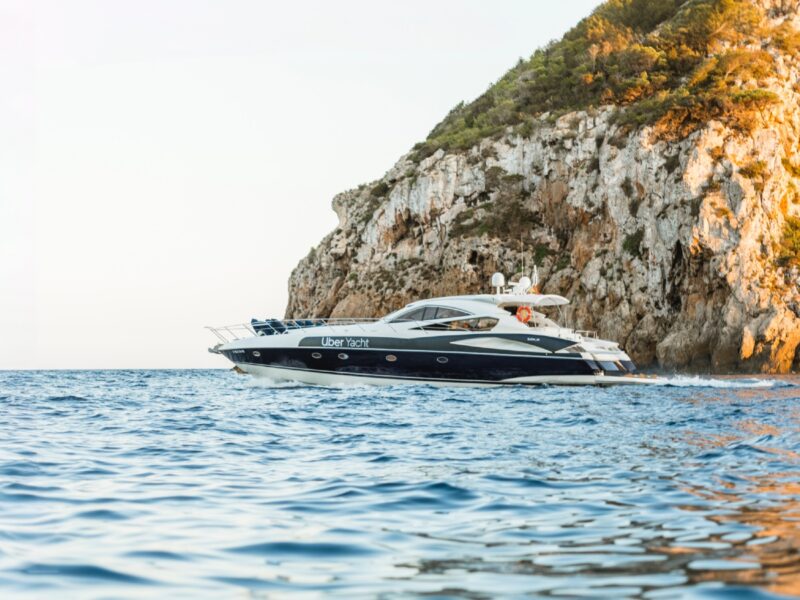 uber-yacht
