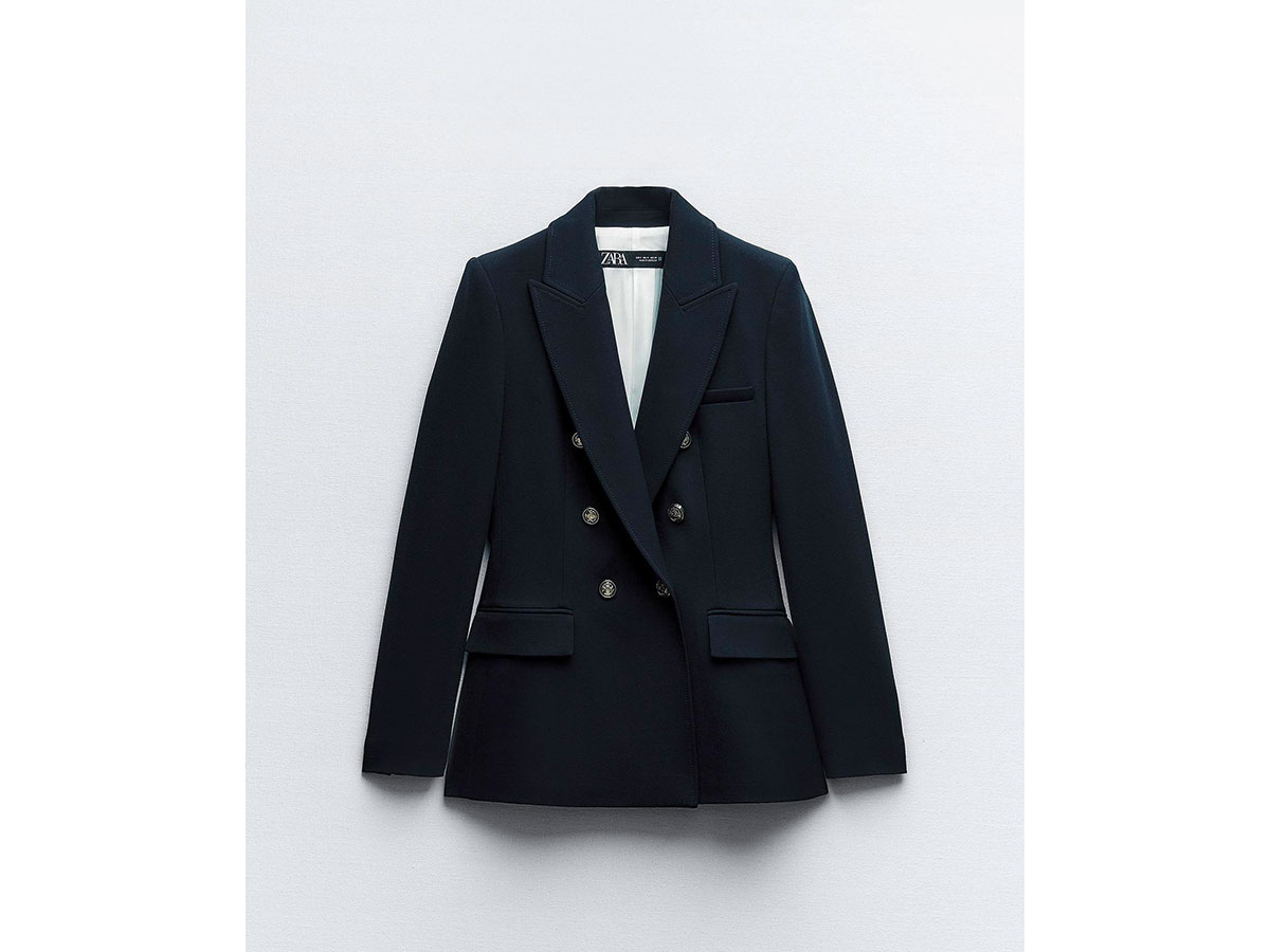 zara-blazer-bottoni