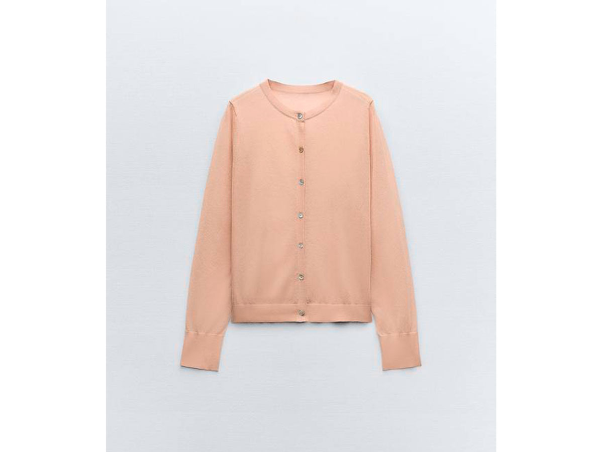 zara-cardigan-seasonless