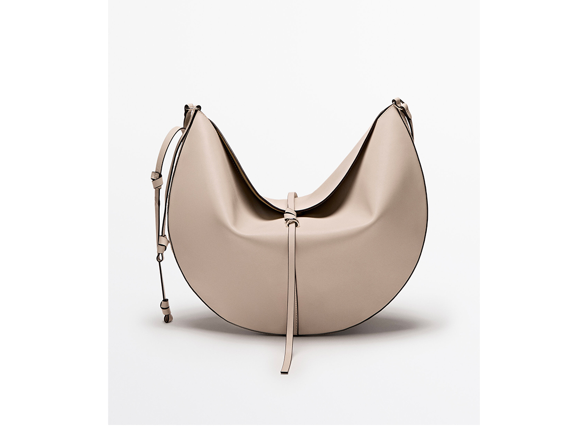 Borsa-a-mezza-luna-in-pelle-nappa-MASSIMO-DUTTI