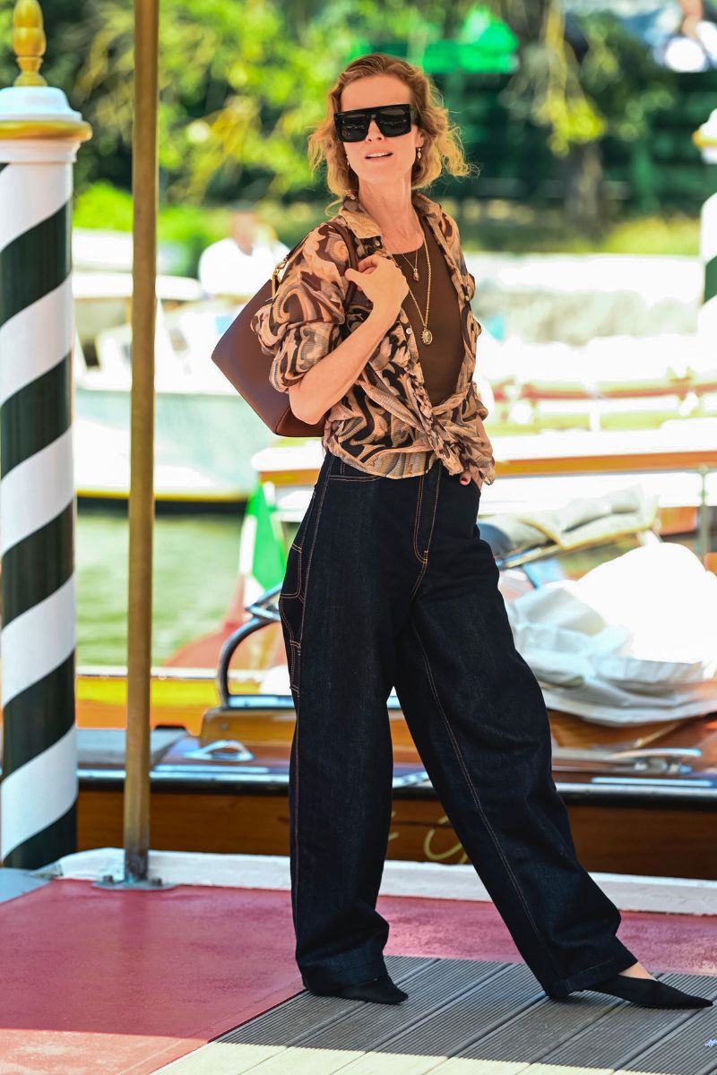 Eva herzigova entro venezia