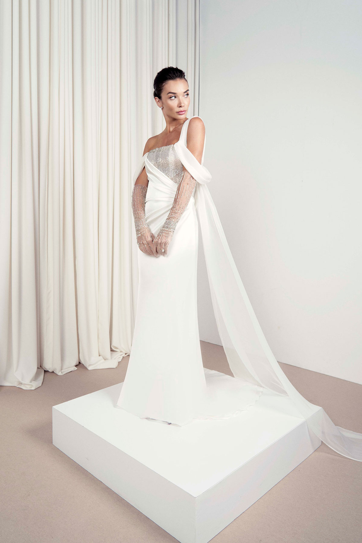 Pronovias-x-AmyJackson-4