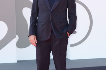 Valerio mastandrea venezia red carpet