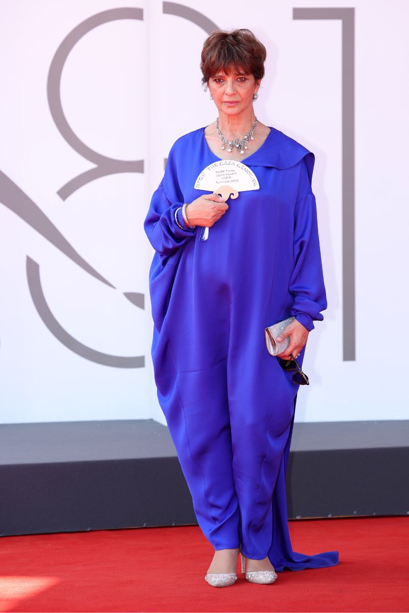 laura morante red carpet venezia