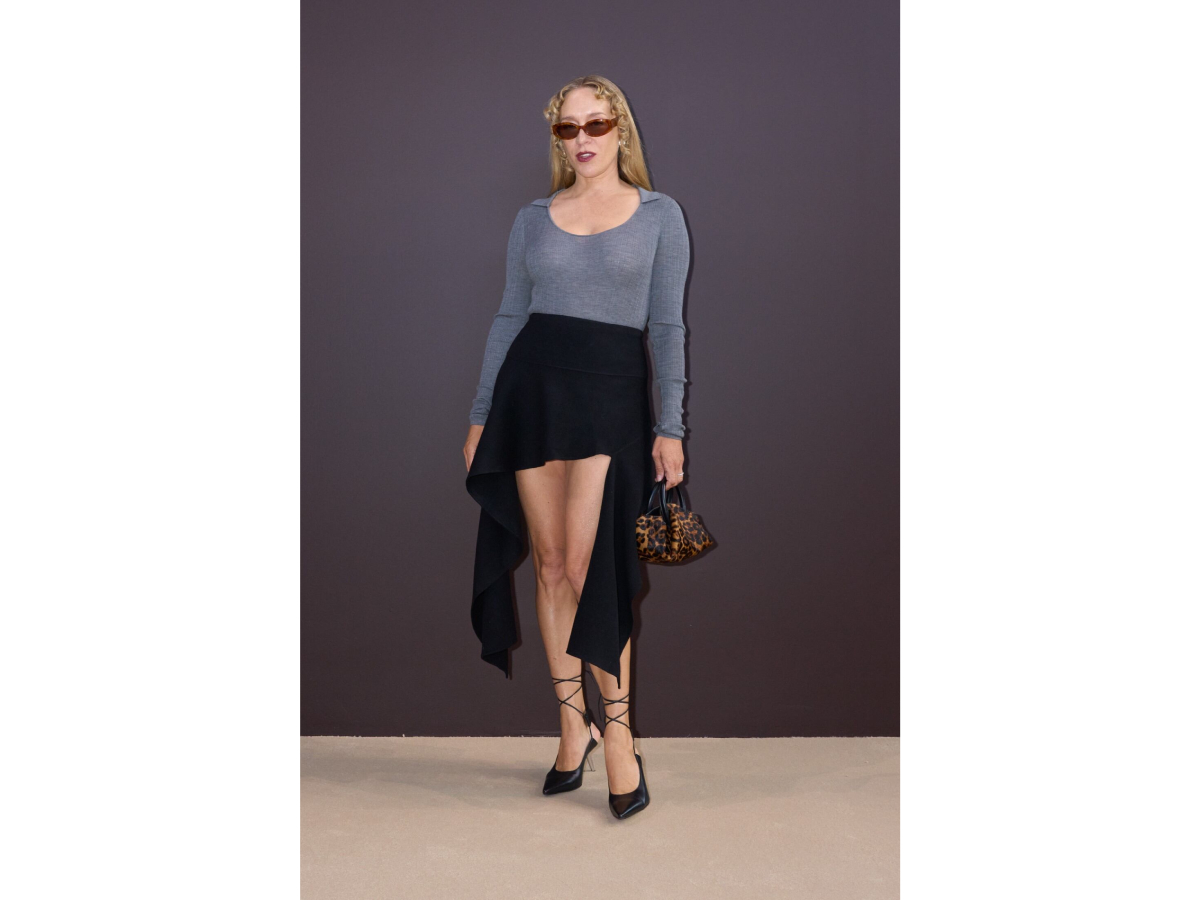 COS_AW24_NYFW_CHLOË_SEVIGNY_1 (1)