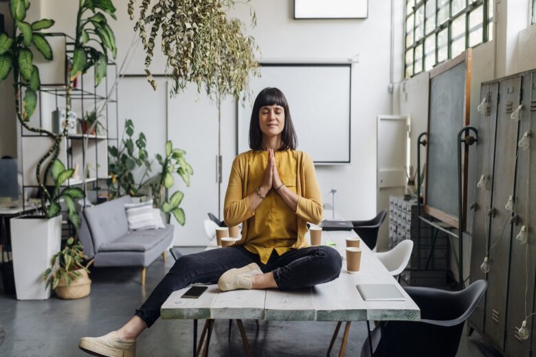 Mindfulness in ufficio: come migliorare produttività e benessere