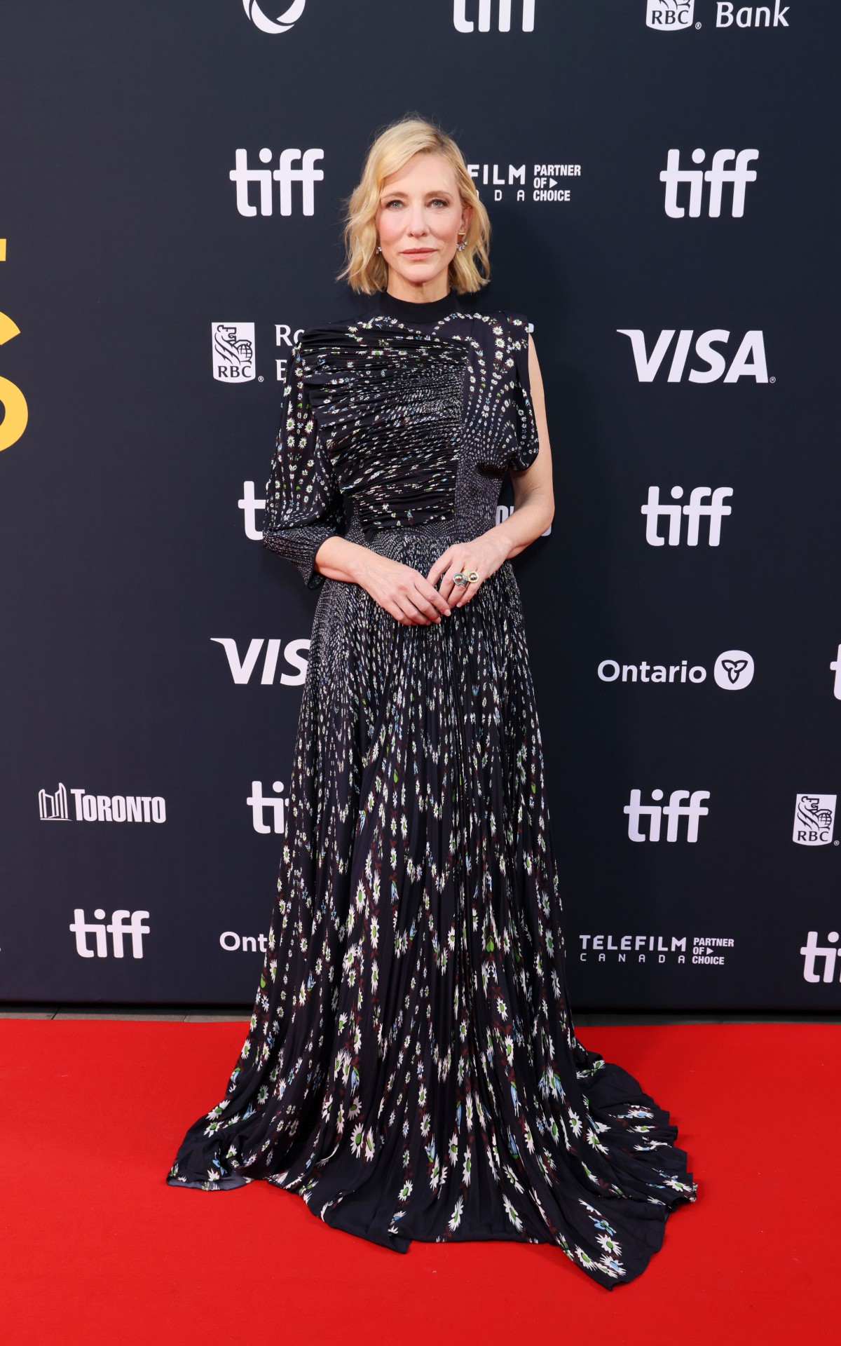 ok Cate Blanchett in Givenchy
