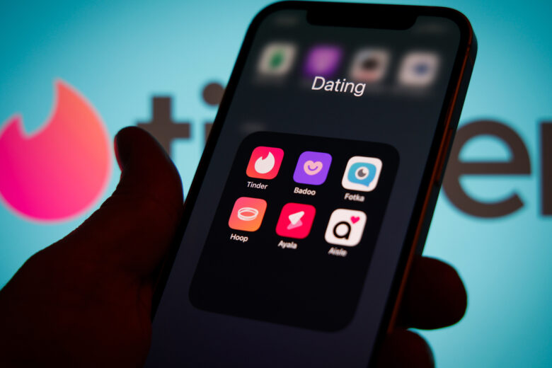 L’oroscopo di Tinder: occhio ai segni zodiacali con cui fate match