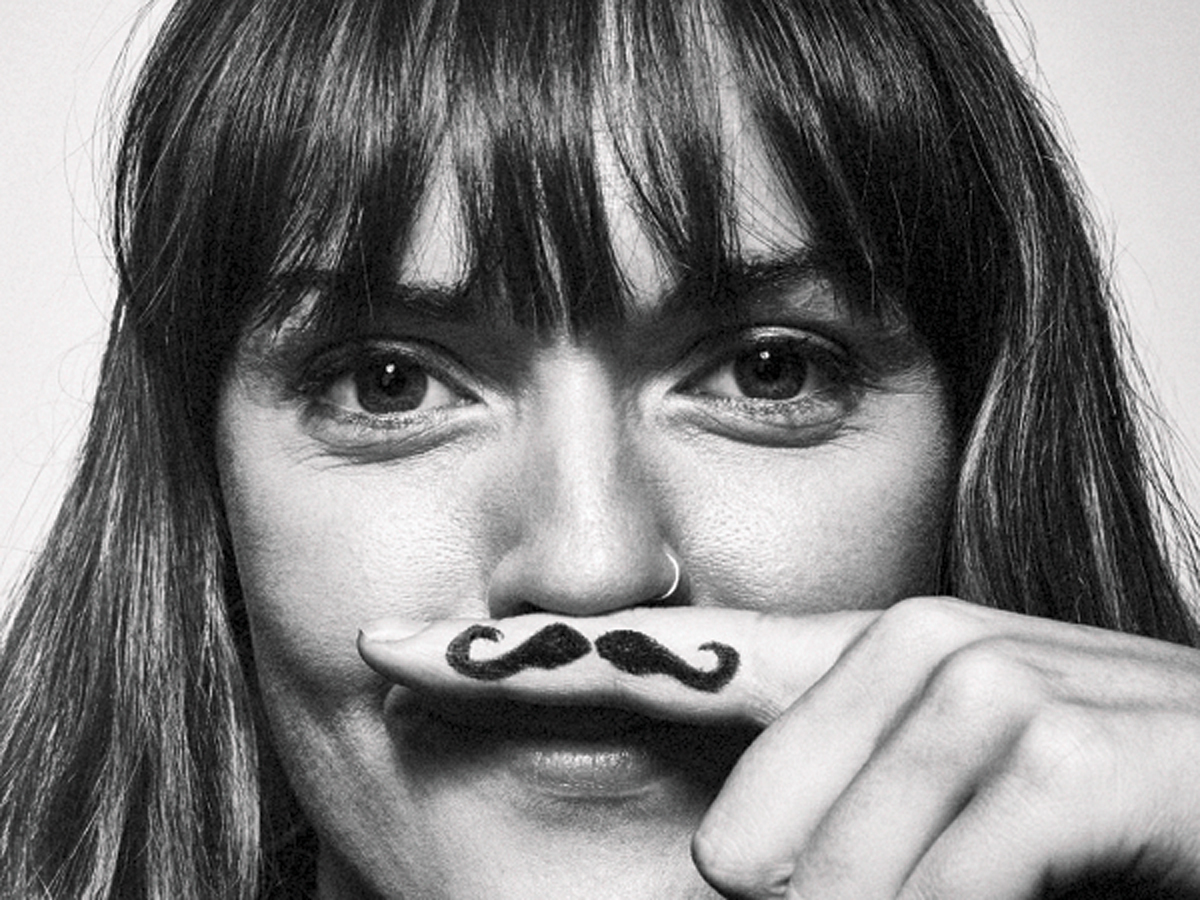 Movember_Pringles