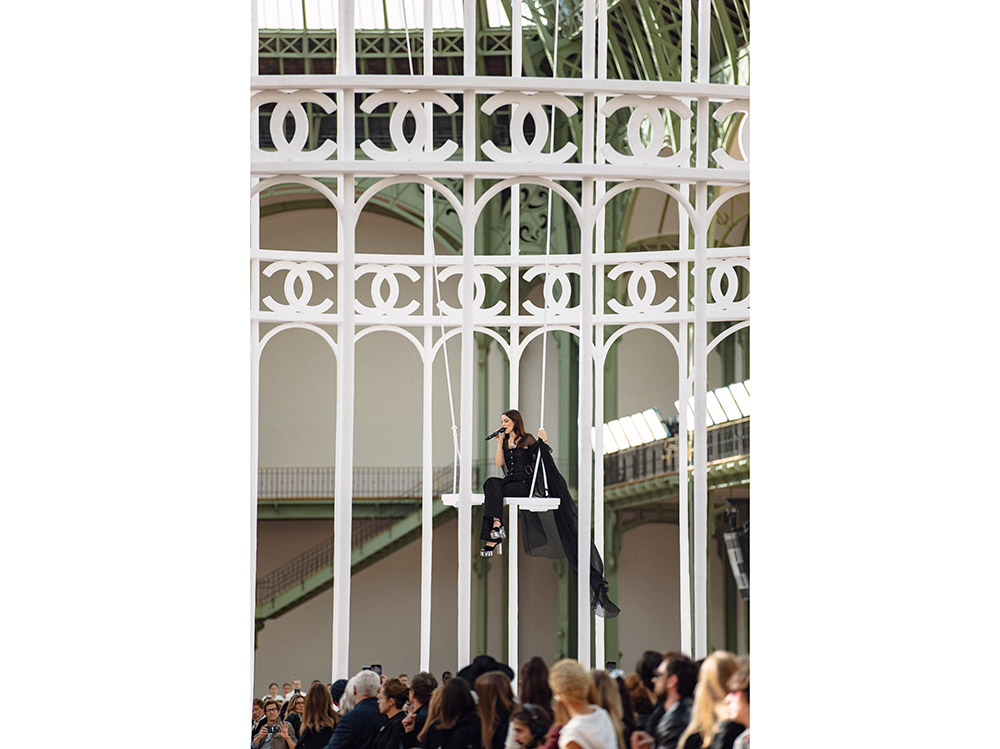 chanel_ss-2025-rtw-collection_show-finale_copyright-chanel-finale