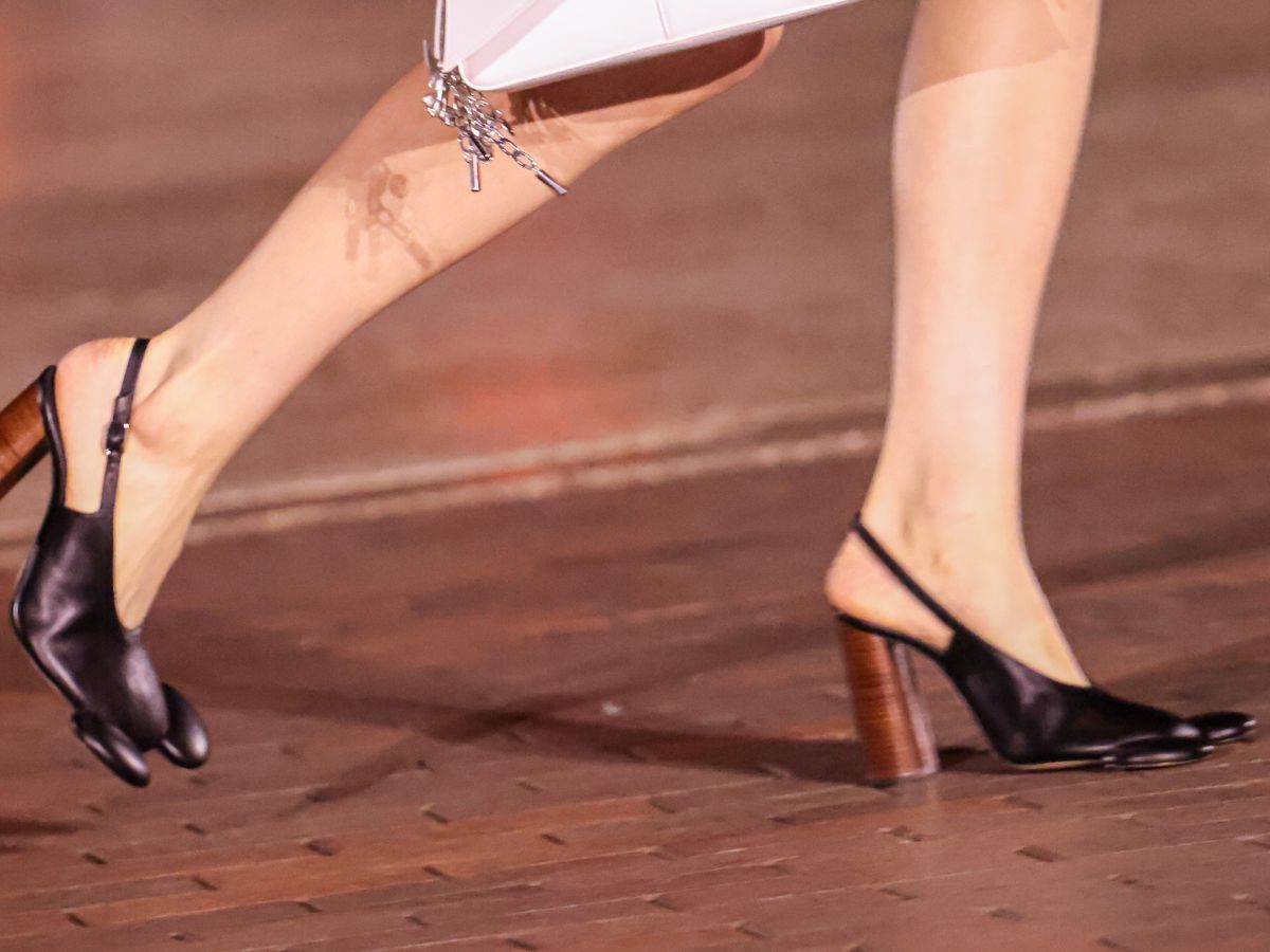 coperni scarpe Mickey Mouse