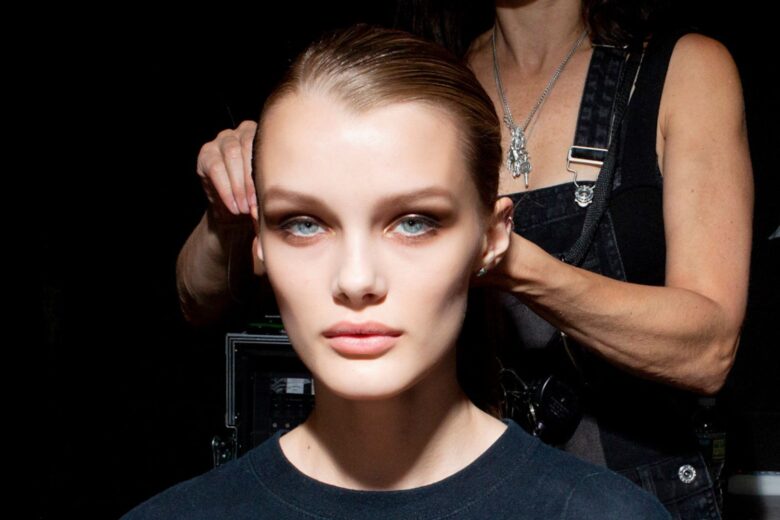 Capelli biondi e occhi azzurri? Questi sono i migliori make-up per voi