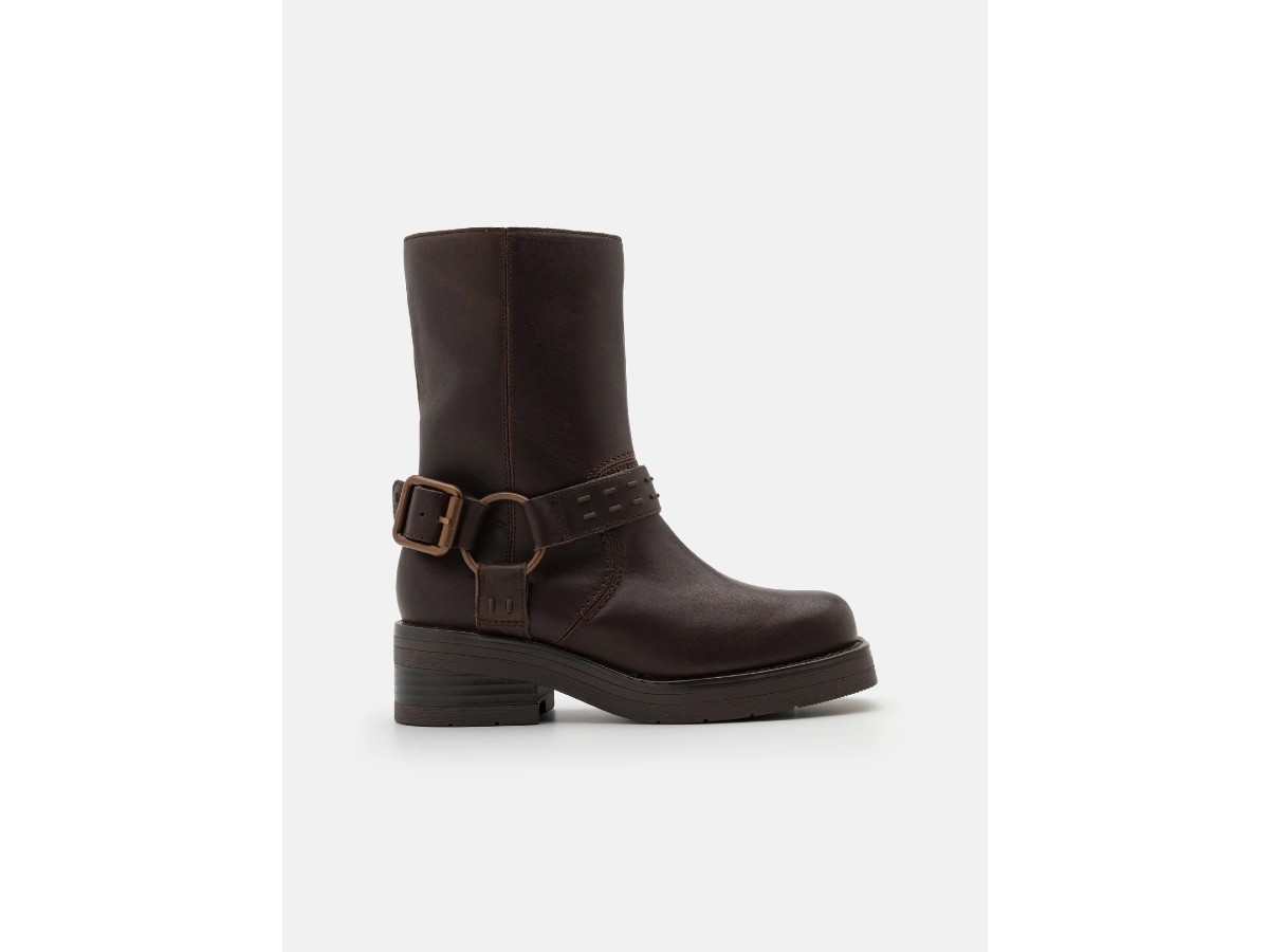 ok Clarks