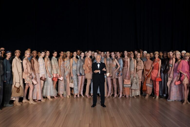 “In Viaggio”: la sfilata di Giorgio Armani che celebra la New York dei sogni