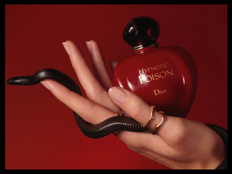 profumi per halloween migliori sensuali dark decadenti sexy evidenza