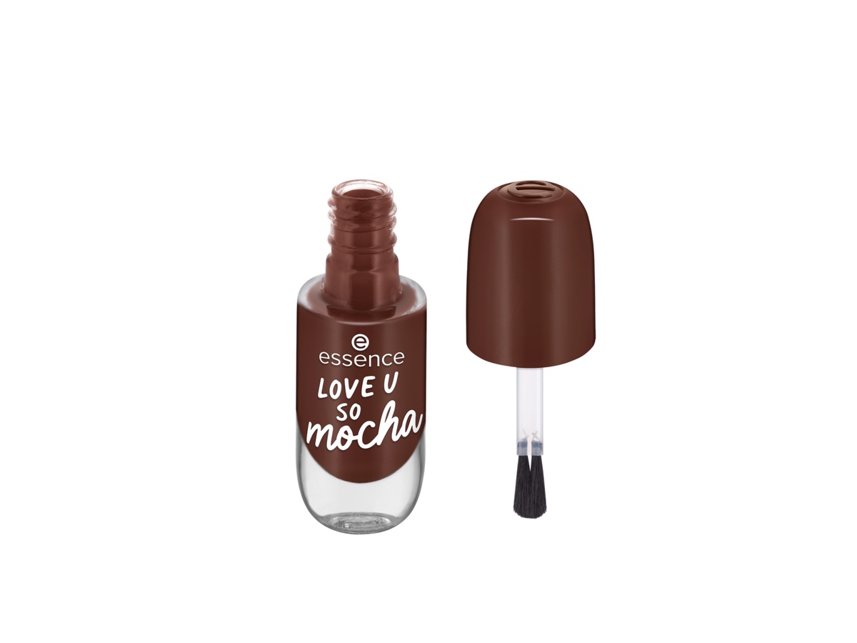 unghie color cioccolato smalto marrone tendenza autunno inverno 2024 2025 09