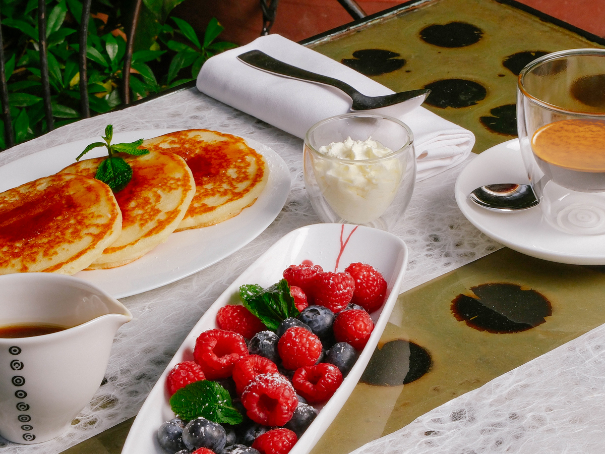 10-Corso-Como–illycaffe-x-10-Corso-Como-Cafe_Introducing-Breakfast_01
