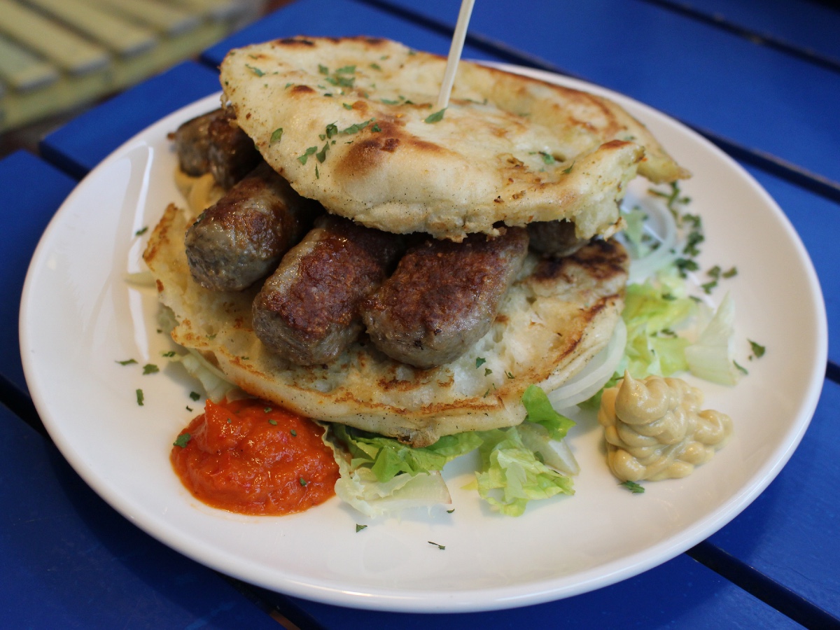 Ćevapčići, Balcani