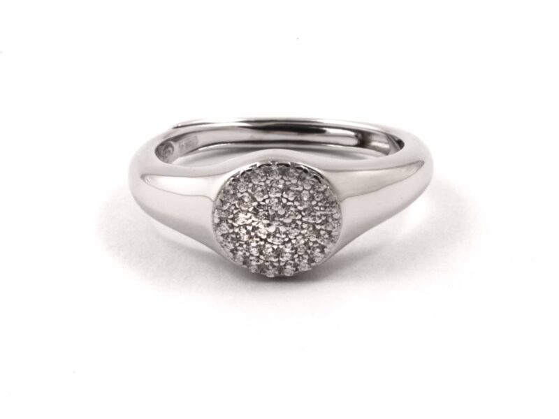 NOVE25_ANELLO CHEVALIER TONDO REGOLABILE IN ARGENTO CON PAVÈ DI BRILLANTI € 68 (1)
