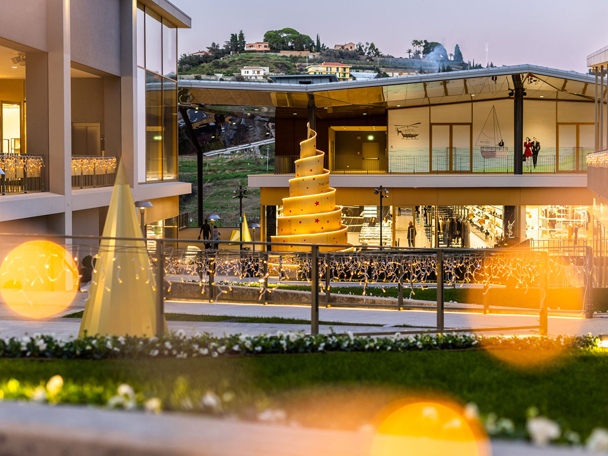 The-Mall-gold-1