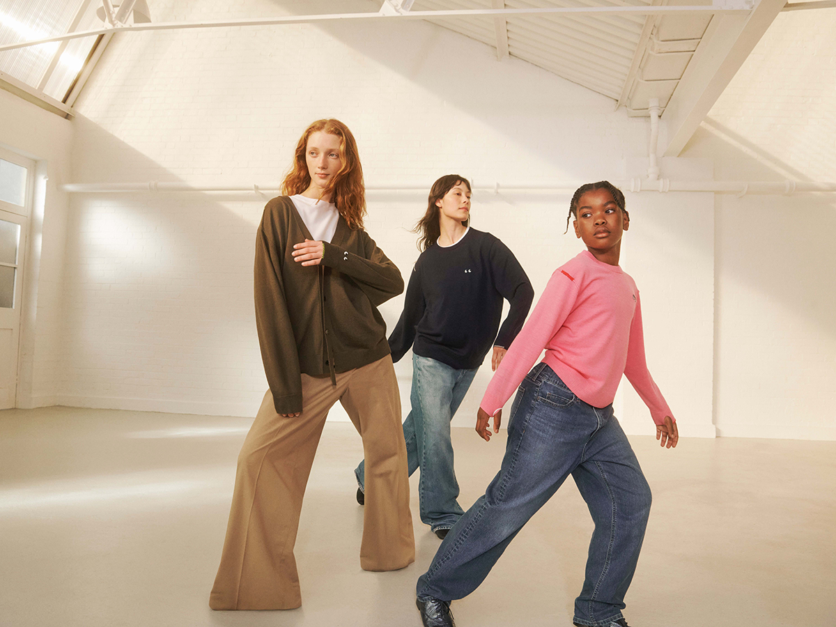 UNIQLO-and-Anya-Hindmarch-FW24-Campaign-(7)