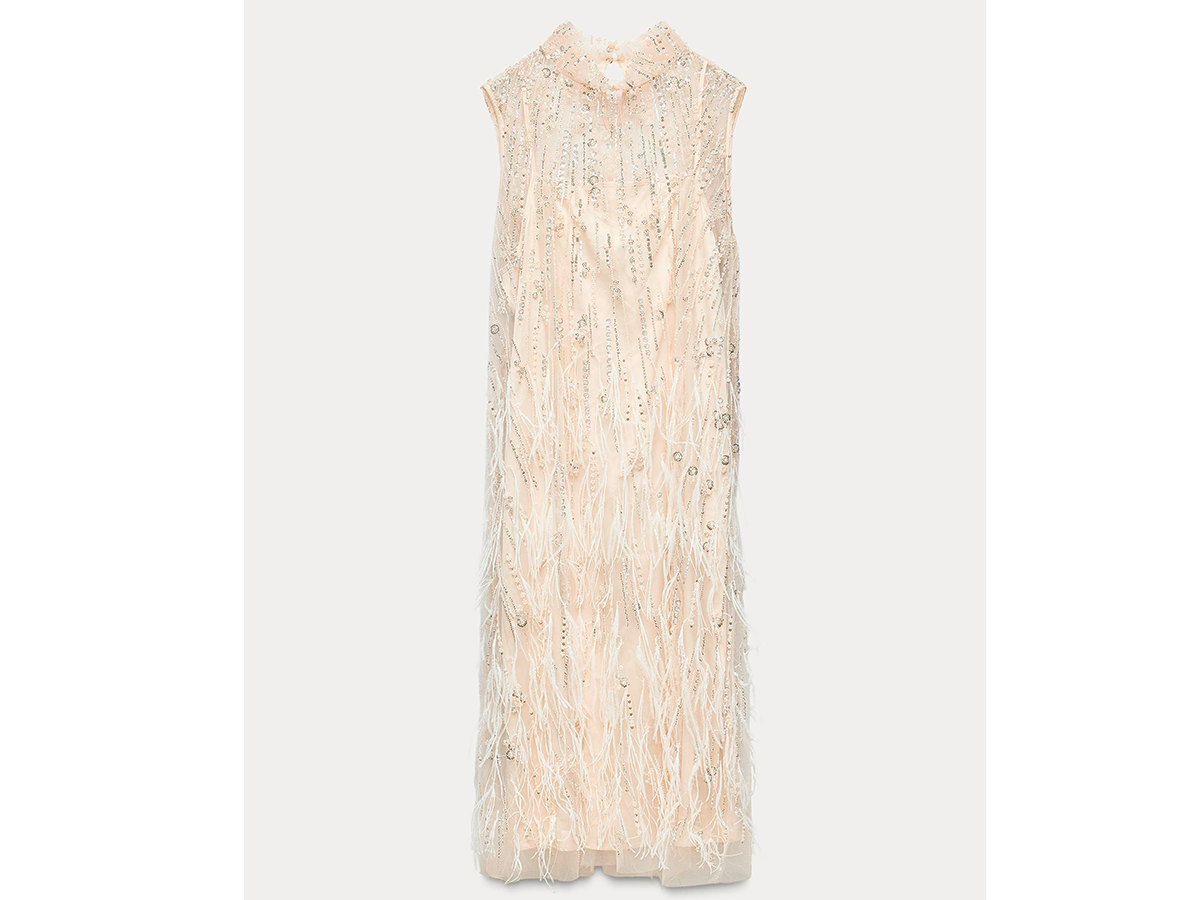 abito-con-piume-e-cristalli-zara