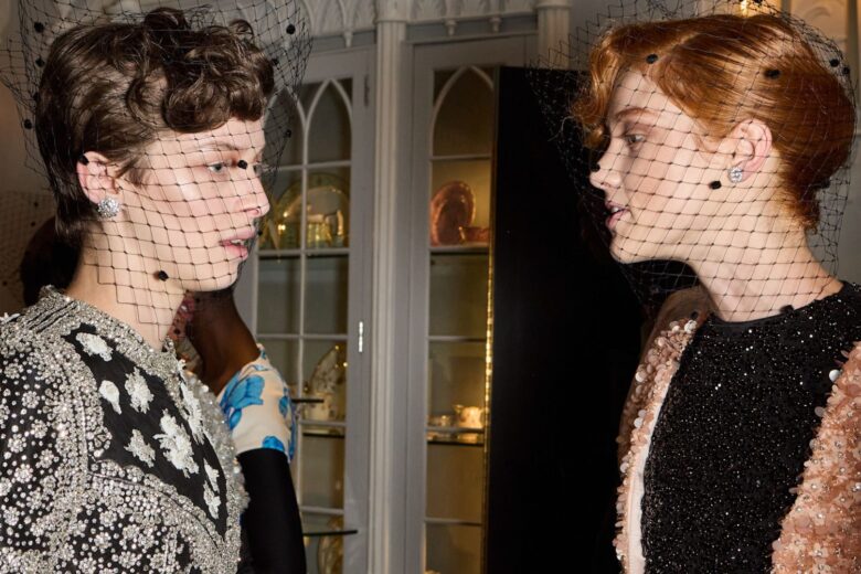 In cerca di un’acconciatura particolare per le feste? Questi sono i raccolti e gli hair look glamour da copiare