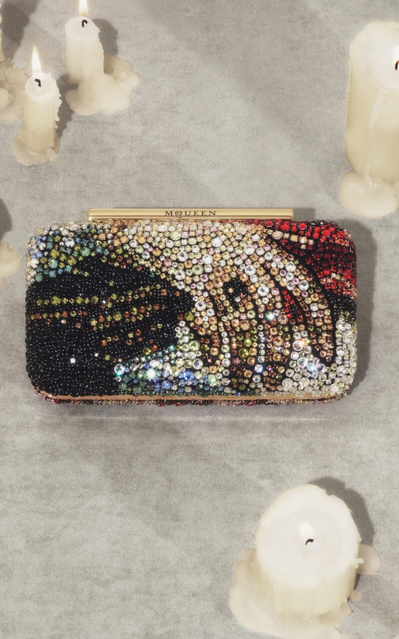 ok McQueen Holiday Gifting 9×16 (2)
