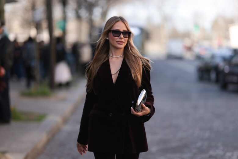 Affrontare l’inverno con eleganza? Si può! E il blazer di velluto è la risposta che stavate aspettando