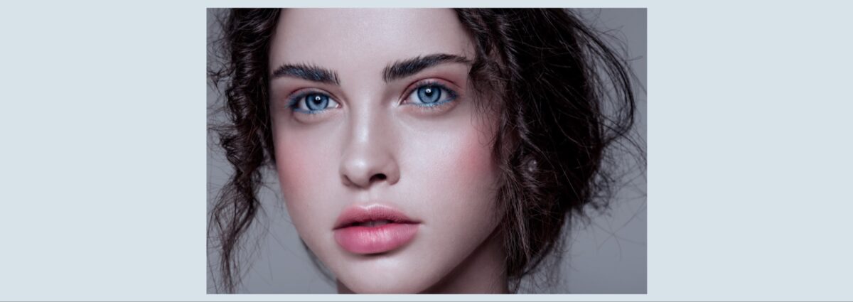 Tendenze make up 2025 trucco dark sirena new wave dea aura colorato cover desktop