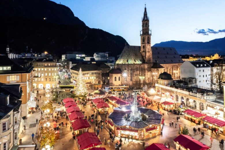 Vintage e tradizione: un viaggio nei tessuti iconici di Bolzano e nei suoi mercatini