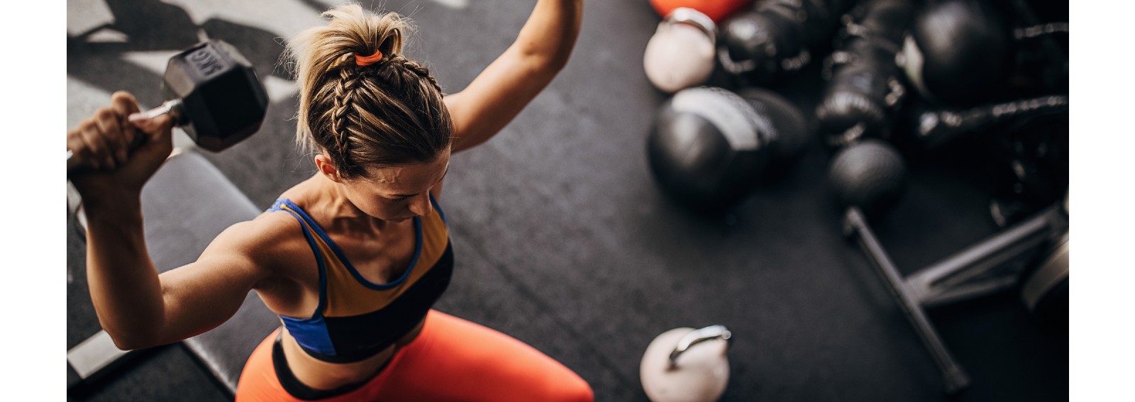 palestra allenamento fitness hero