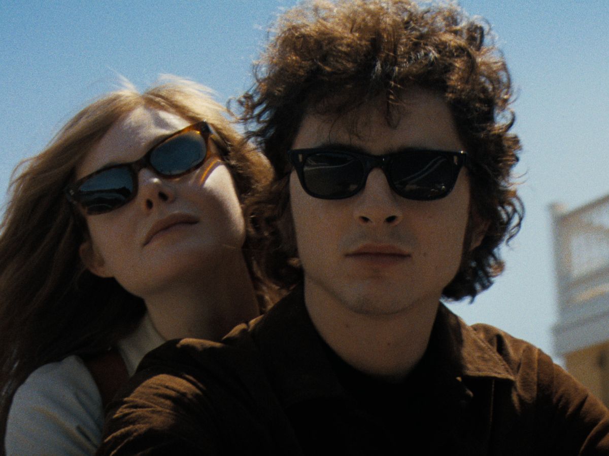 A Complete Unknown 3