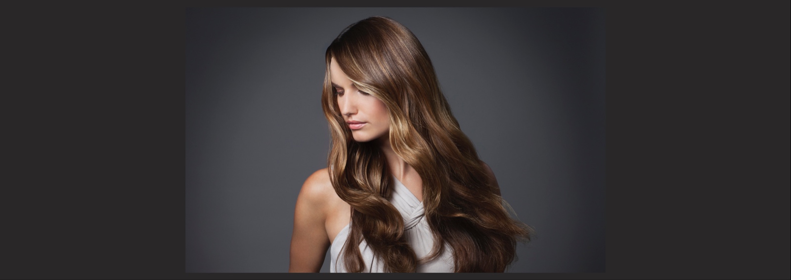 Riflessi biondi su capelli castani i look effetto wow da provare subito COVER DESKTOP