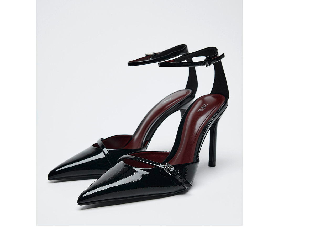 SCARPA-CON-TACCO-CON-CINTURINO-E-FIBBIA-zara