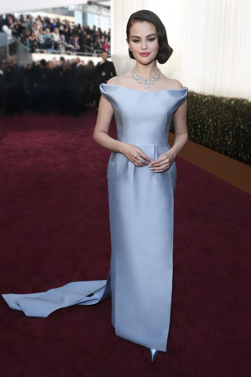 Selena gomez prada