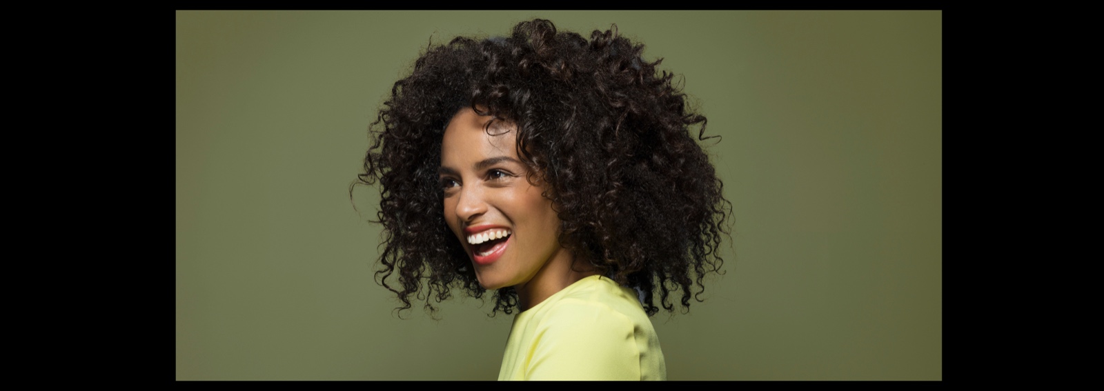 capelli ricci perfetti tagli prodotti stile cover dekstop