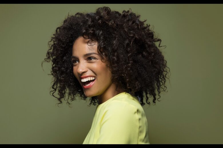 Capelli ricci perfetti? Tagli, prodotti e consigli per curls da favola