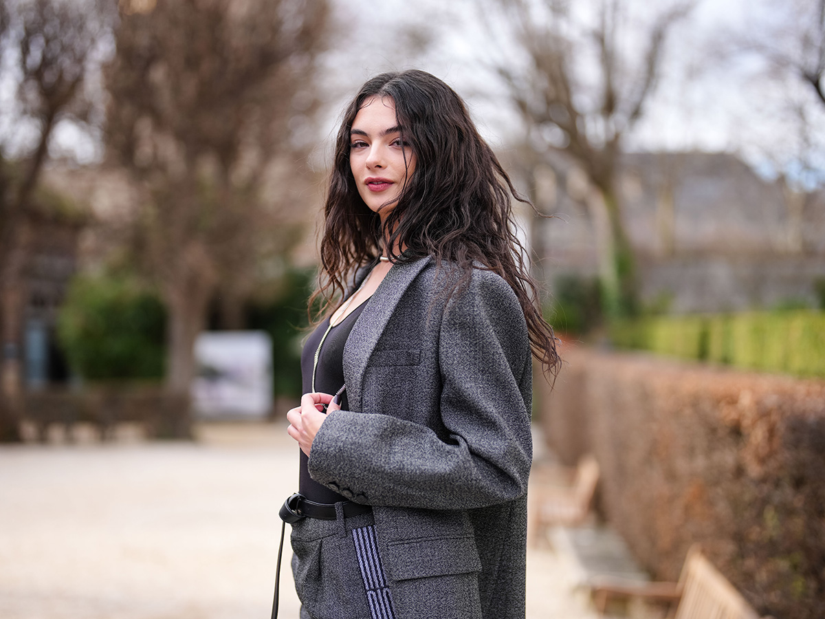 deva-cassel-dior-look-ape