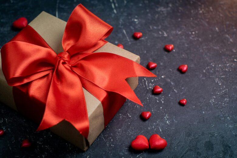Regali San Valentino 2025 per lui (e non solo): ecco i migliori che abbiamo selezionato per andare a colpo sicuro