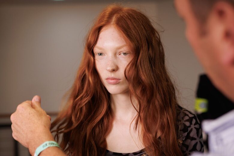 Un siero per capelli può fare la differenza nella vostra hair care routine e qui vi diciamo perché