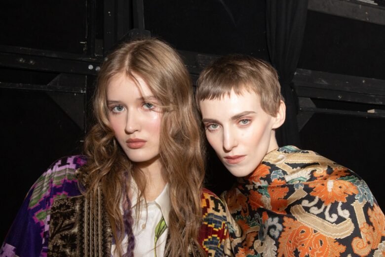 Dieci idee capelli e make-up dalle sfilate uomo a Milano che, secondo noi, faranno tendenza