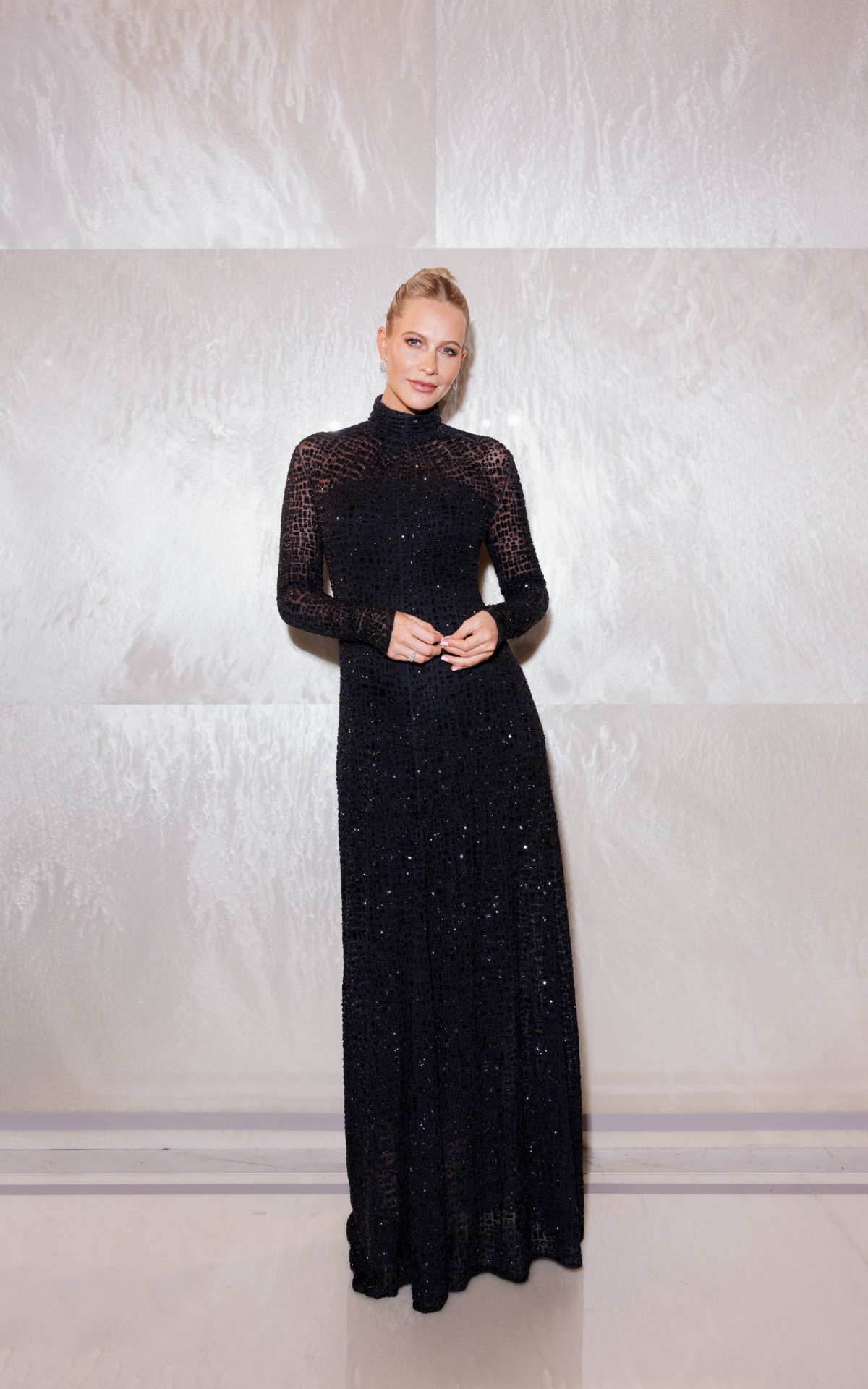 ok GA PRIVE’ SS25_Poppy Delevingne_credit German Larkin_2