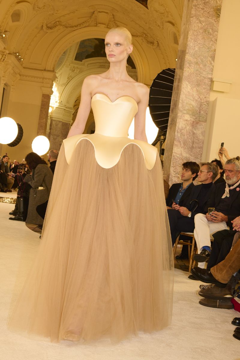 schiaparelli couture spring 2025