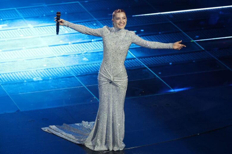 Sanremo 2025: tutti gli abiti e i look sul palco dell’Ariston