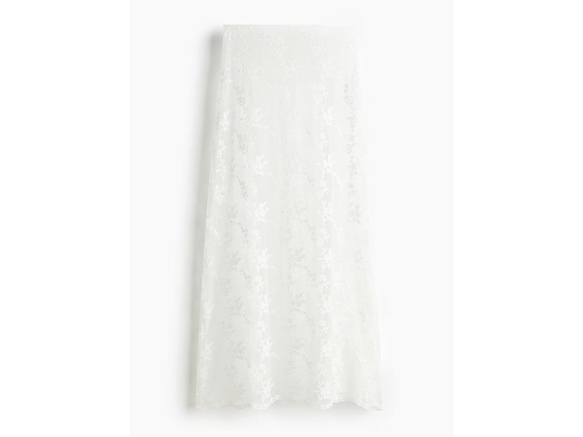 GONNA-LUNGA-IN-PIZZO-H&M