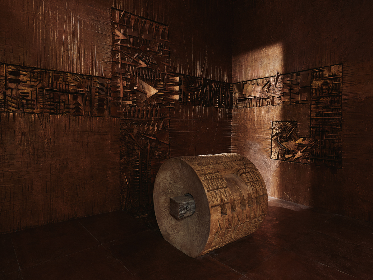 Labirinto-Arnaldo-Pomodoro-ph.Andres-Juan-Suarez-Courtesy-of-Fondazione-Arnaldo-Pomodoro