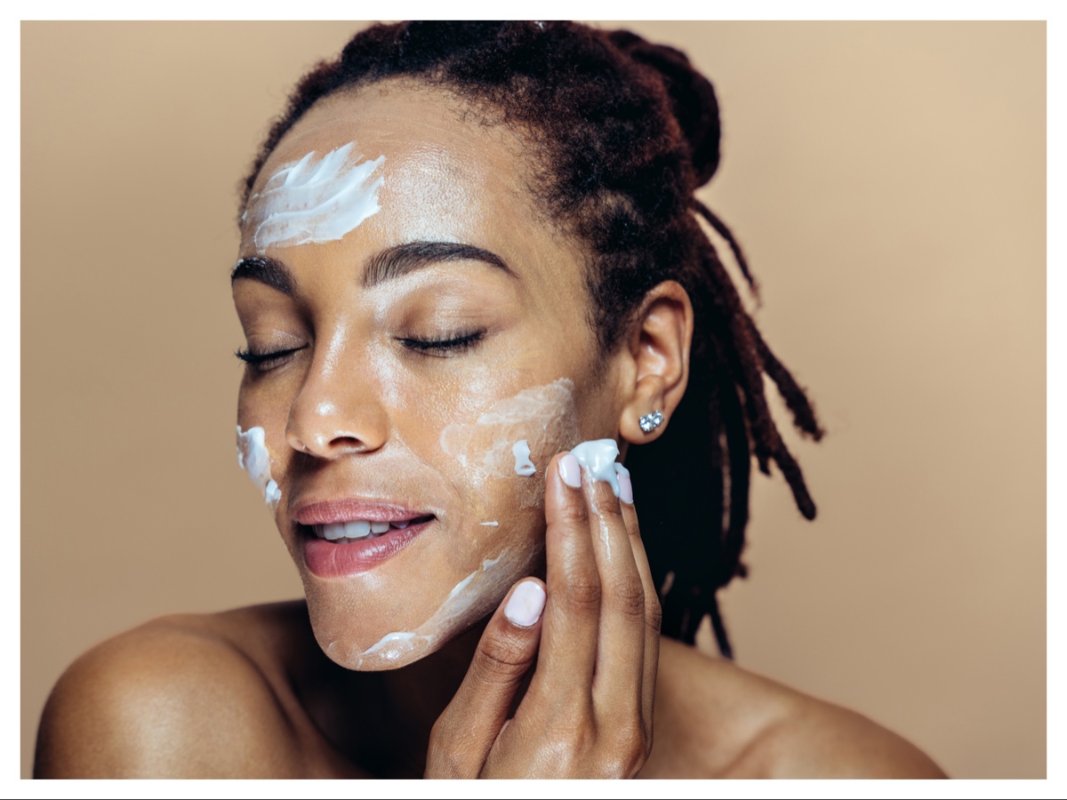 come idratare la pelle del viso consigli creme sieri maschere prodotti skincare 26