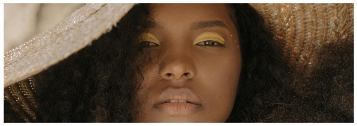 tendenze trucco primavera estate 2025 cover desktop